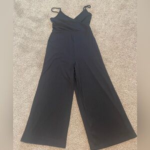 NWT Forever 21 cropped jumpsuit/romper